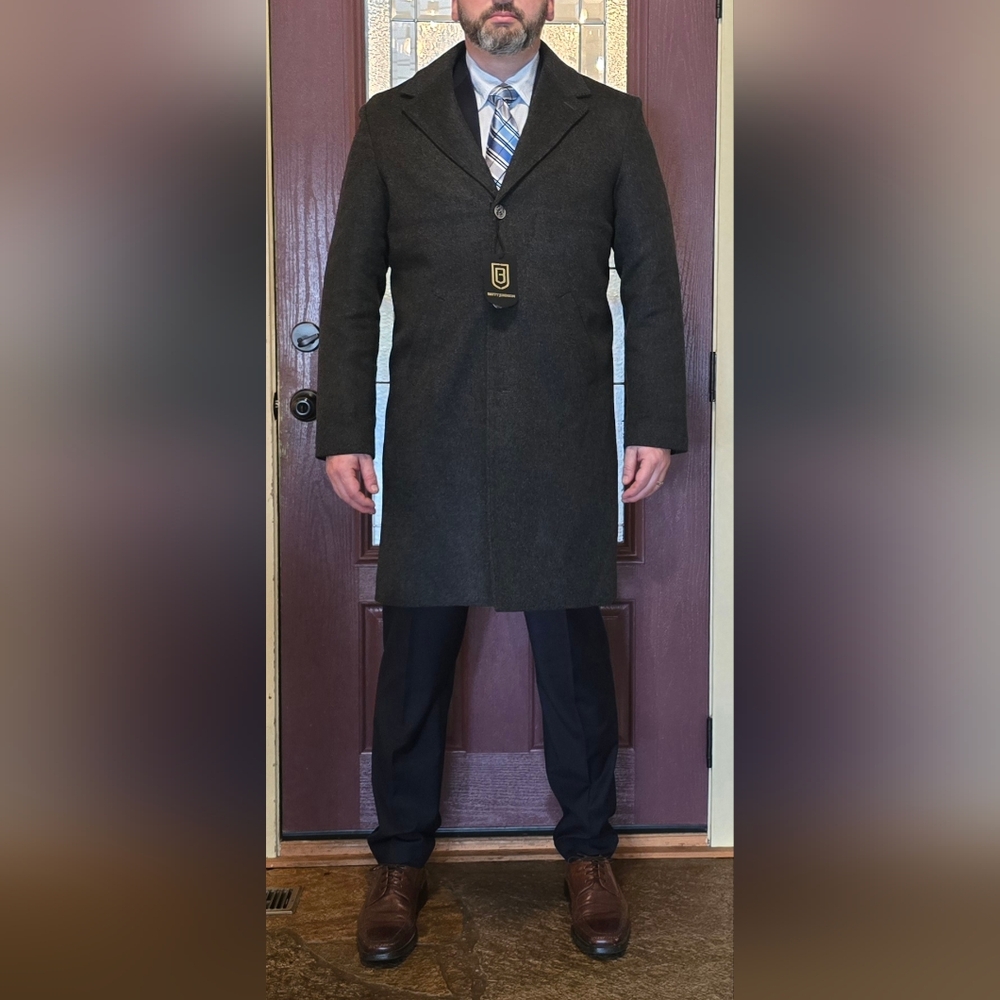 Brett Johnson New with Tags 100% Cashmere Overcoat Mid-Thigh Charcoal Grey Luxur